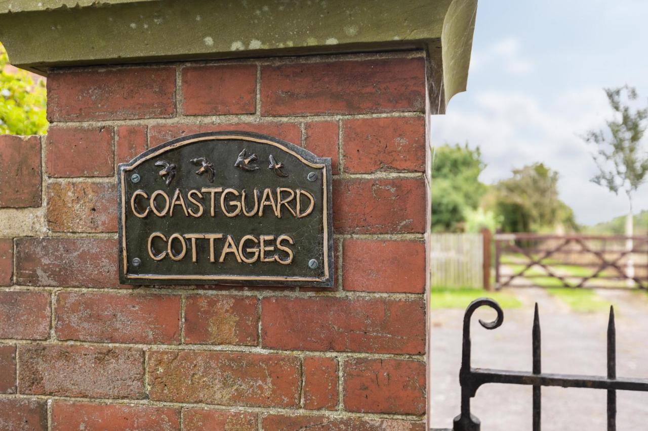 Robin Hood'S Bay Coastguard'S Cottage With A View Esterno foto